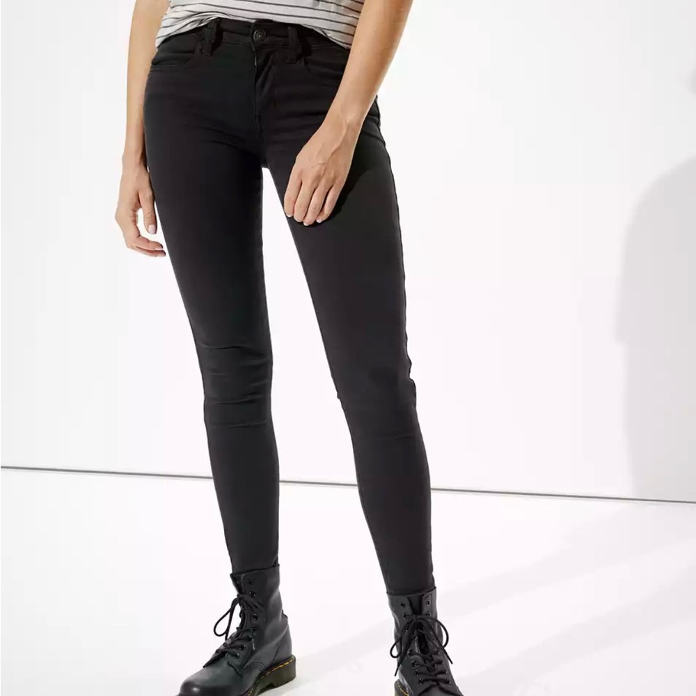 NWT American Eagle Jeggings Solid Black Work Pants Skinny Jeans Stretchy Sz 4